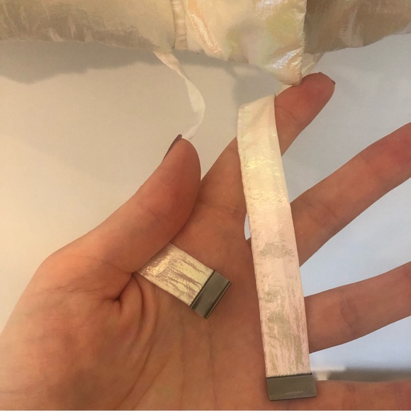 Noize Puffer Aurora opal iridescent puffer vest | Sz M - Picture 9 of 16